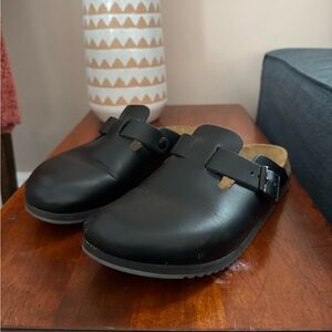Birkenstock Boston Super Grip Clogs